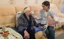 В преддверии Нового года энергетики компенсировали ветеранам затраты на электроэнергию
