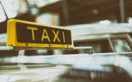 В Тюменской области власти запретили привлекать к работе в такси мигрантов