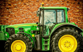 Тюменская область закупит в Белоруссии новые тракторы